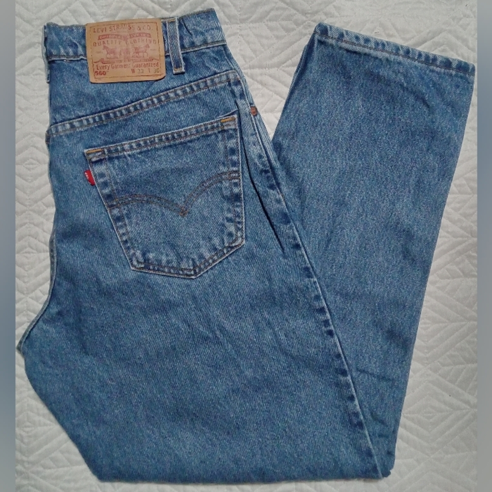 Levi's 560 loose fit tapered leg